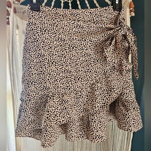 XS LEOPARD PRINT MINI SKIRT